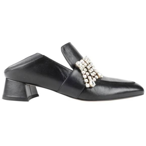 Stuart Weitzman Irises convertible loafer with crystal embellishment. Size 8.5. - Picture 1 of 13